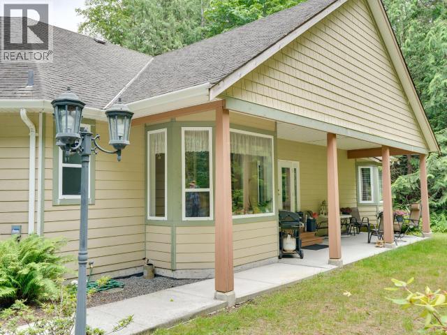 3067 SOUTHILL ROAD, Powell River