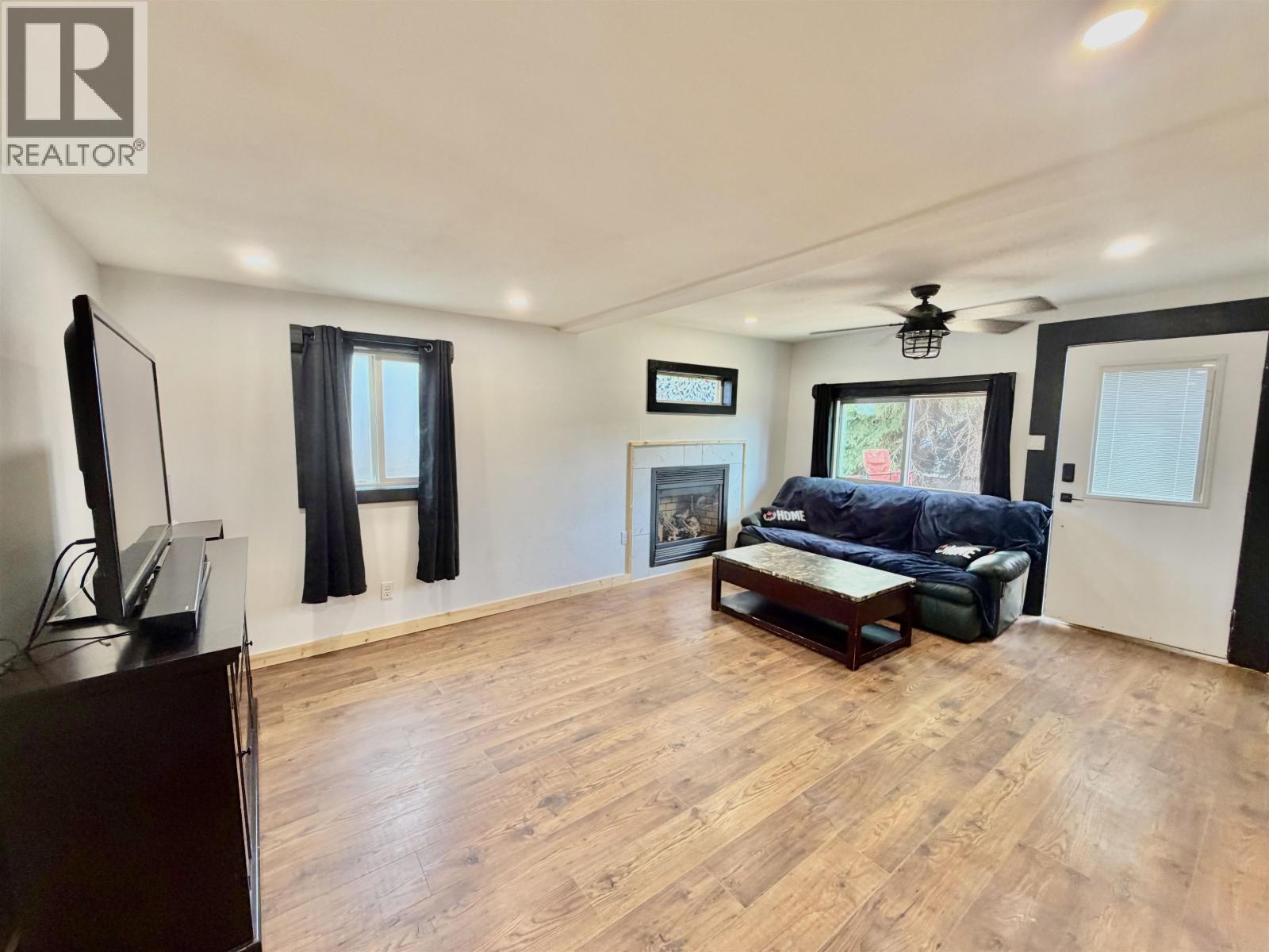 4847 TIMOTHY LAKE ROAD, Lac La Hache