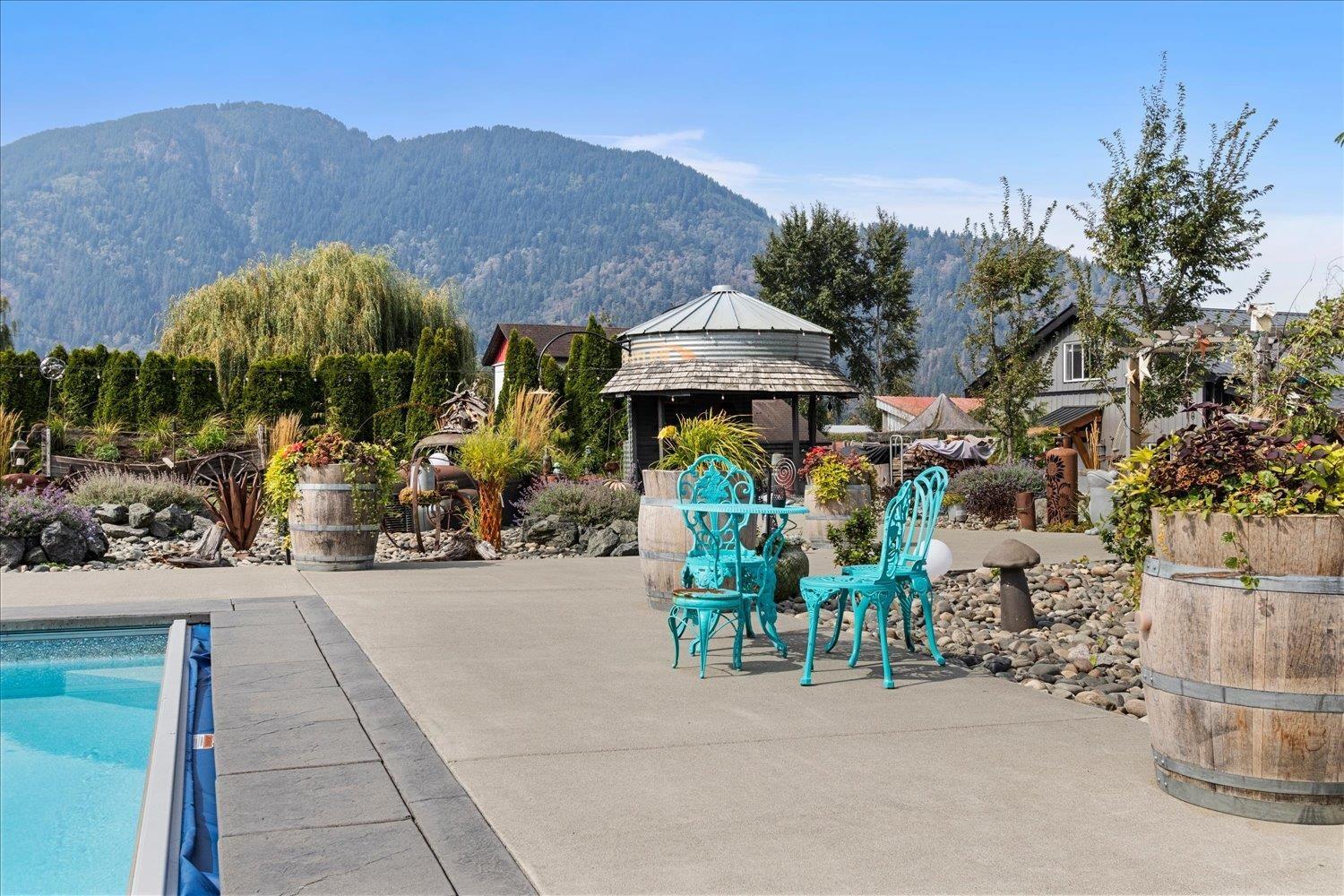 41385 SOUTH SUMAS ROAD, Greendale, Sardis - Greendale