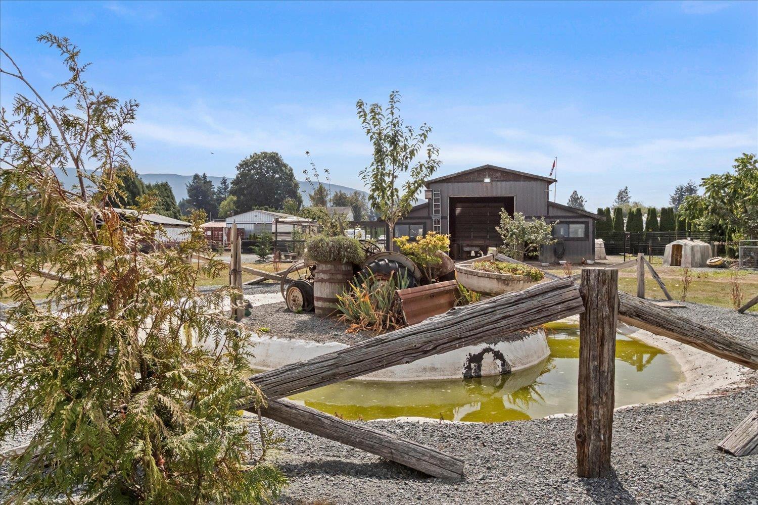 41385 SOUTH SUMAS ROAD, Greendale, Sardis - Greendale