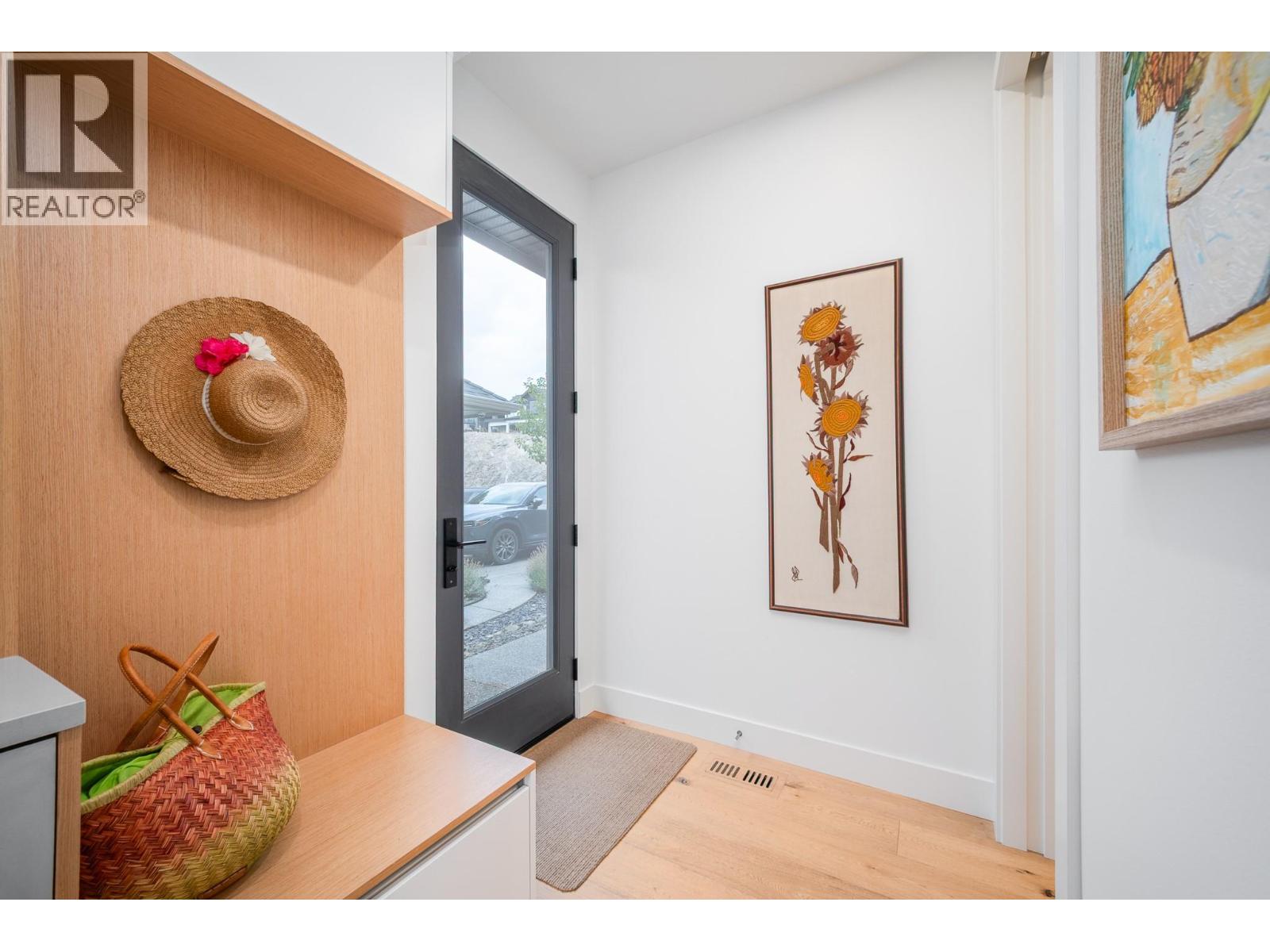 1543 Rocky Point Drive - Image 40