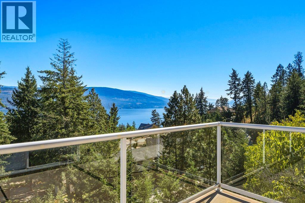 562 Mountain Drive - Image 20