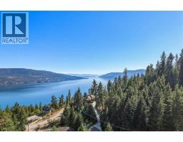 562 Mountain Drive, Vernon, BC V1H2B7 Photo 48