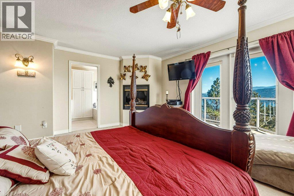 562 Mountain Drive - 28