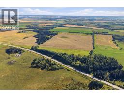 5;4;32;10;sw, Rural Mountain View County, AB T0M1X0 Photo 10
