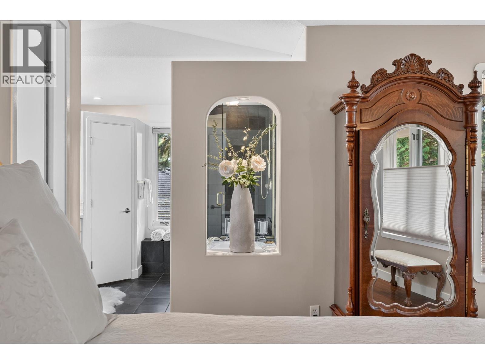 1978 Covington Crescent, West Kelowna