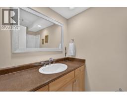1978 Covington Crescent, West Kelowna, BC V1Z3M2 Photo 33