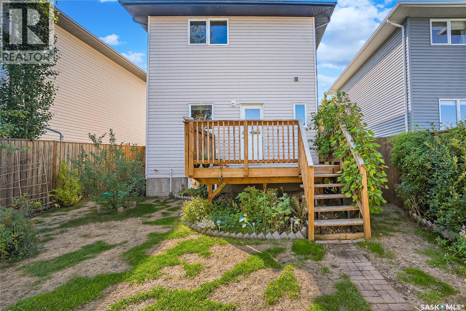 515 Gordon ROAD - 42