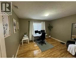 Foyer - 645 Melanson Road, Dieppe, NB E1A1A5 Photo 10