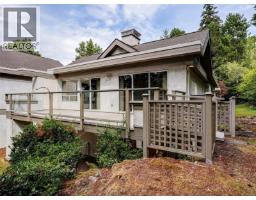 1 928 Bearwood Lane, Saanich, BC V8P3G1 Photo 37