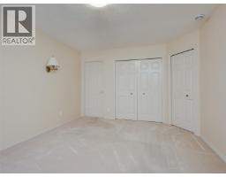 1 928 Bearwood Lane, Saanich, BC V8P3G1 Photo 17