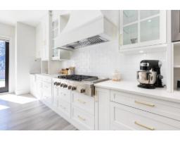 5573 125a Street, Surrey, BC V3X1W4 Photo 13