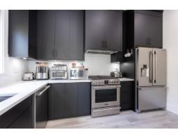 5573 125a Street, Surrey, BC V3X1W4 Photo 15