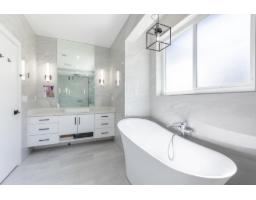 5573 125a Street, Surrey, BC V3X1W4 Photo 29