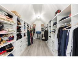 5573 125a Street, Surrey, BC V3X1W4 Photo 32