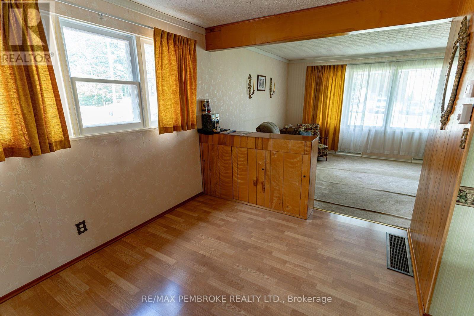 142 DEACON STREET - 19