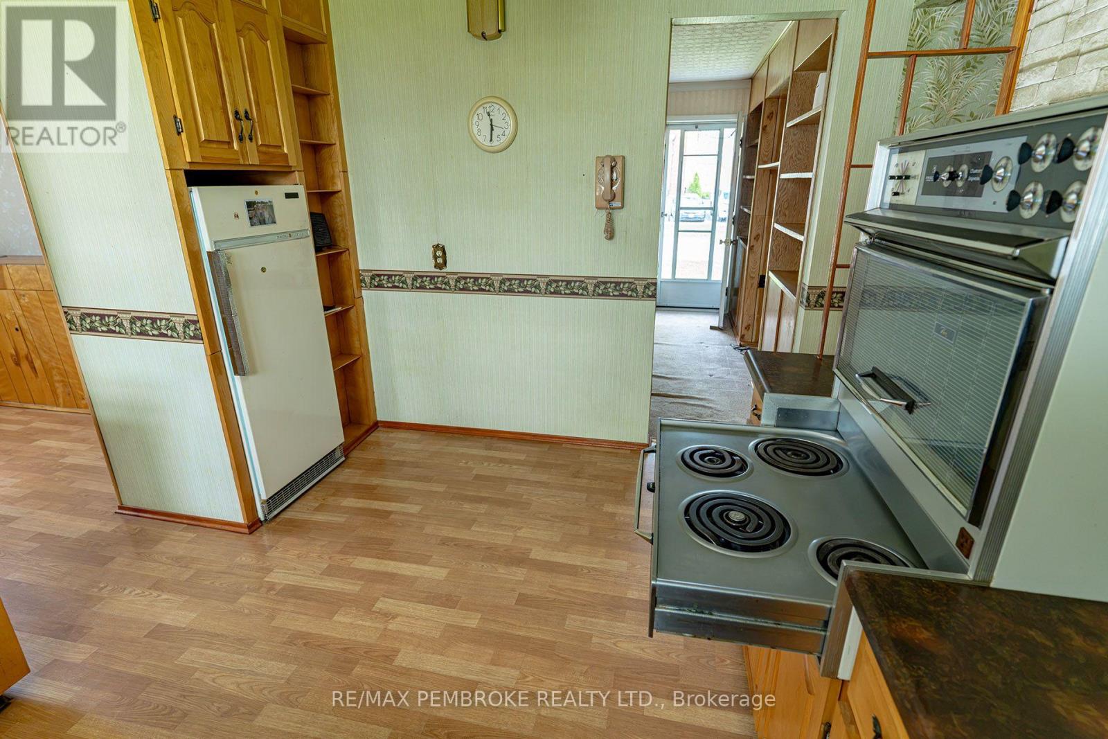 142 DEACON STREET - 22