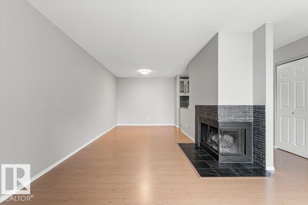 #4 14620 26 ST NW - Image 12