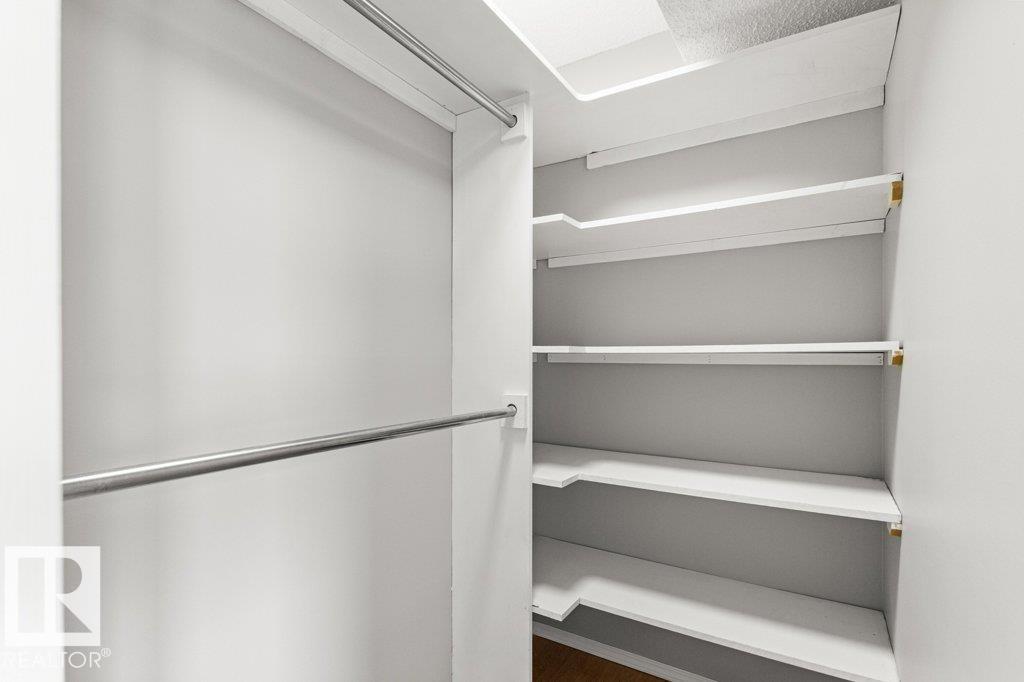 #4 14620 26 ST NW - 55