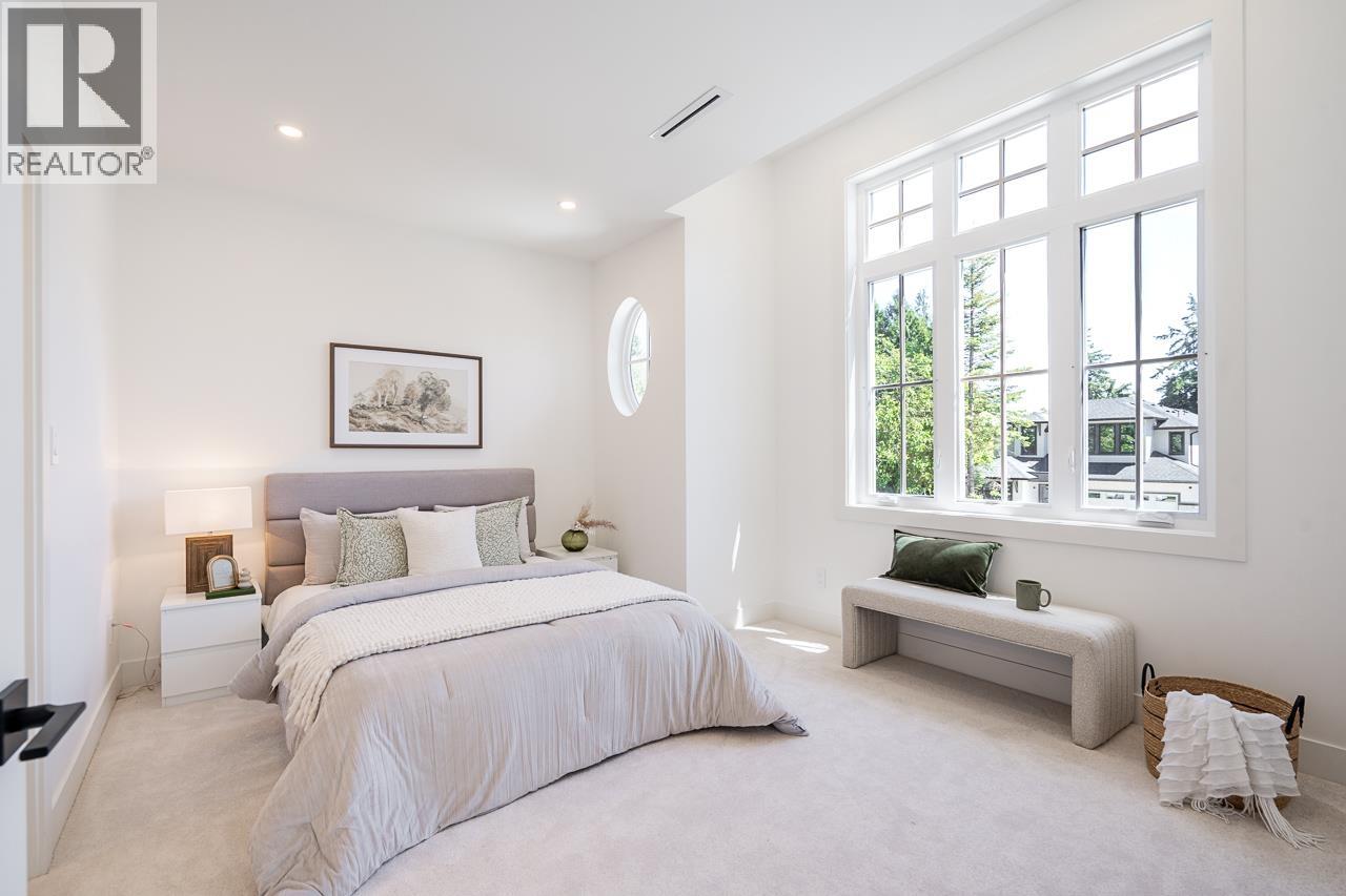 1229 STELLERS JAY Place, Tsawwassen