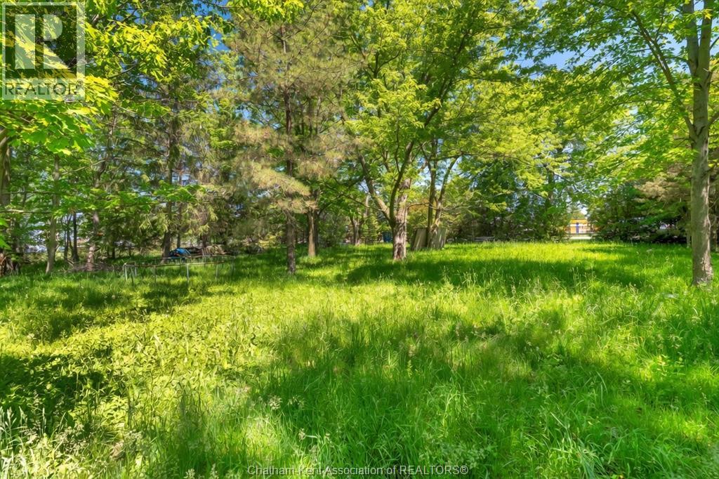 106 Erie STREET North, Ridgetown — photo 6