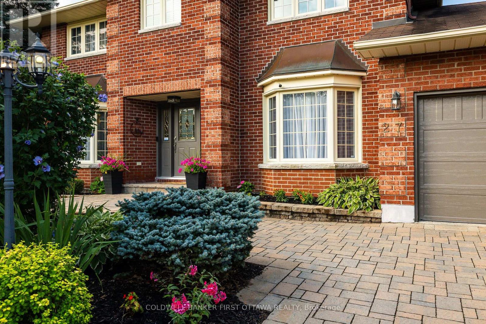 27 HAMPEL CRESCENT, Ottawa — photo 6