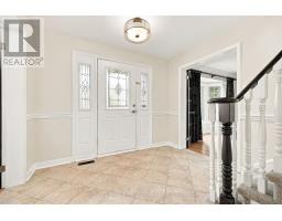 Kitchen - 27 Hampel Crescent, Ottawa, ON K2S1E4 Photo 7