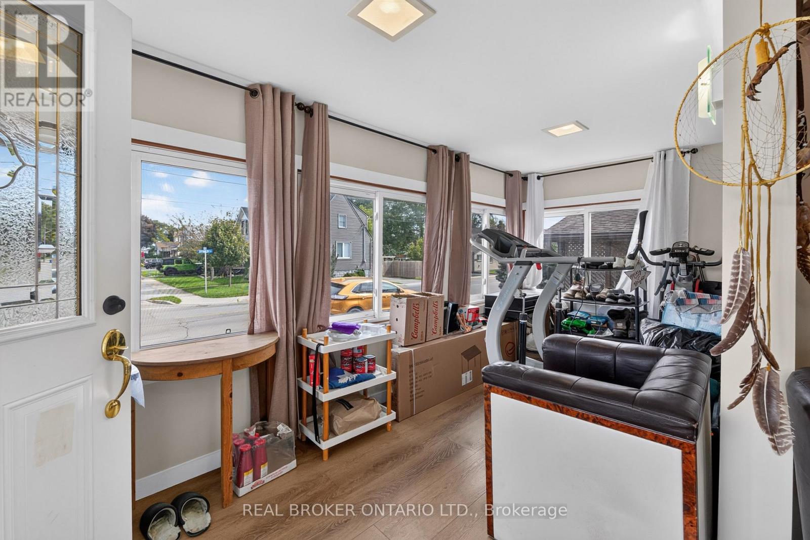 610 STEELE STREET - Image 16