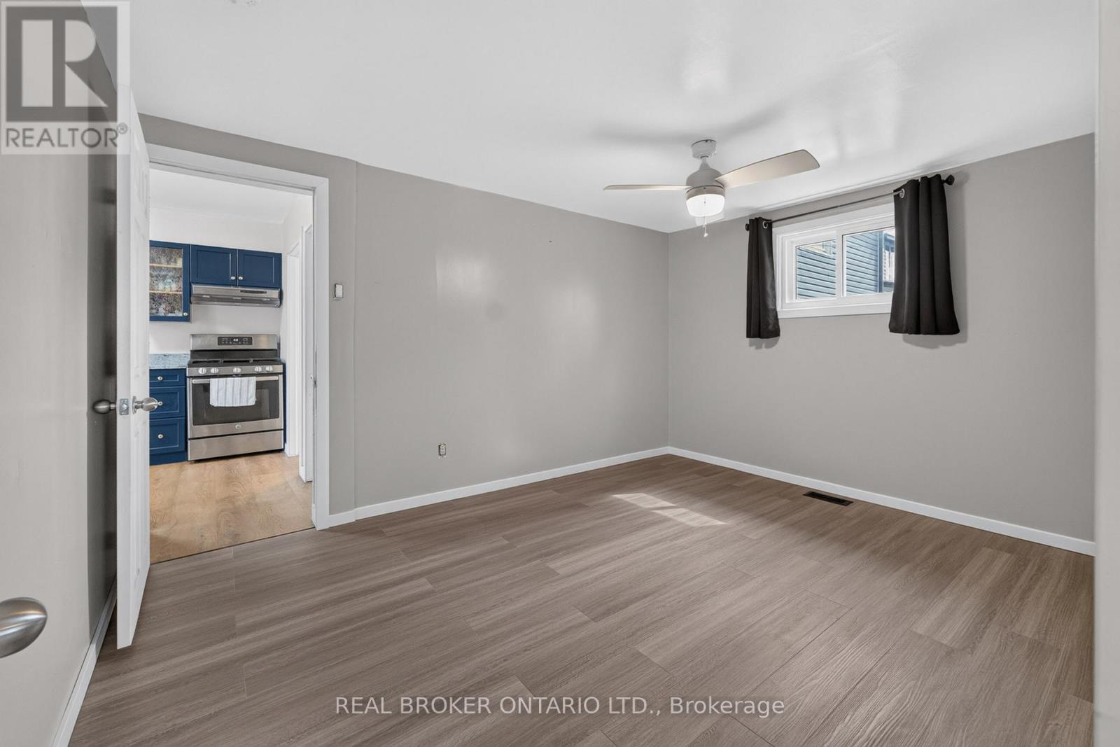 610 STEELE STREET - 21