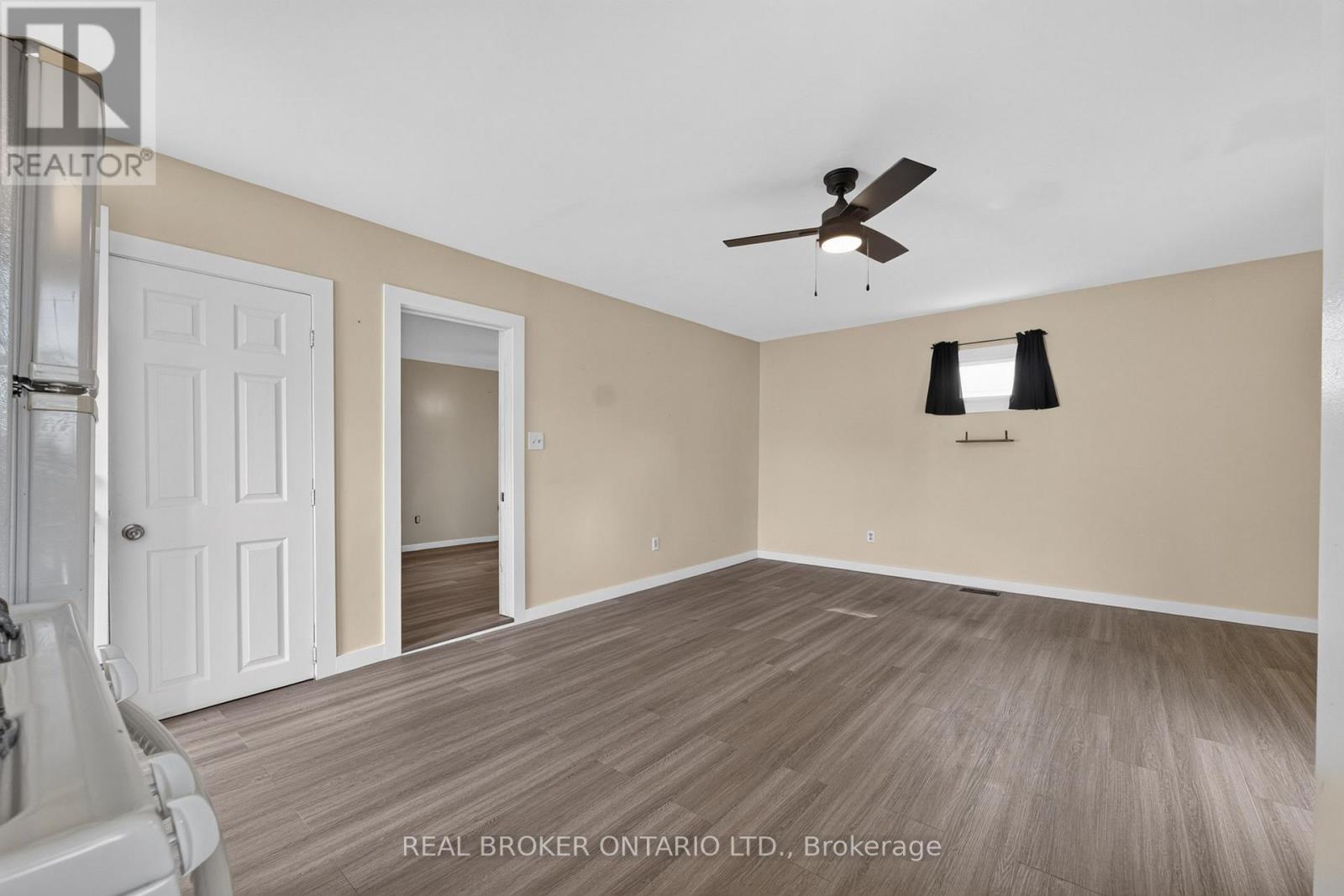 610 STEELE STREET - Image 25