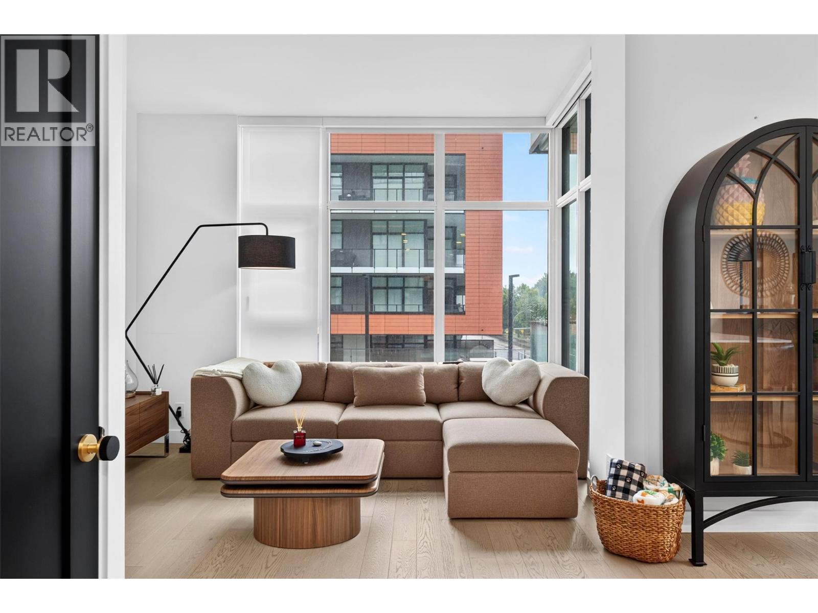 3389 Lakeshore Road Unit# 315, Kelowna