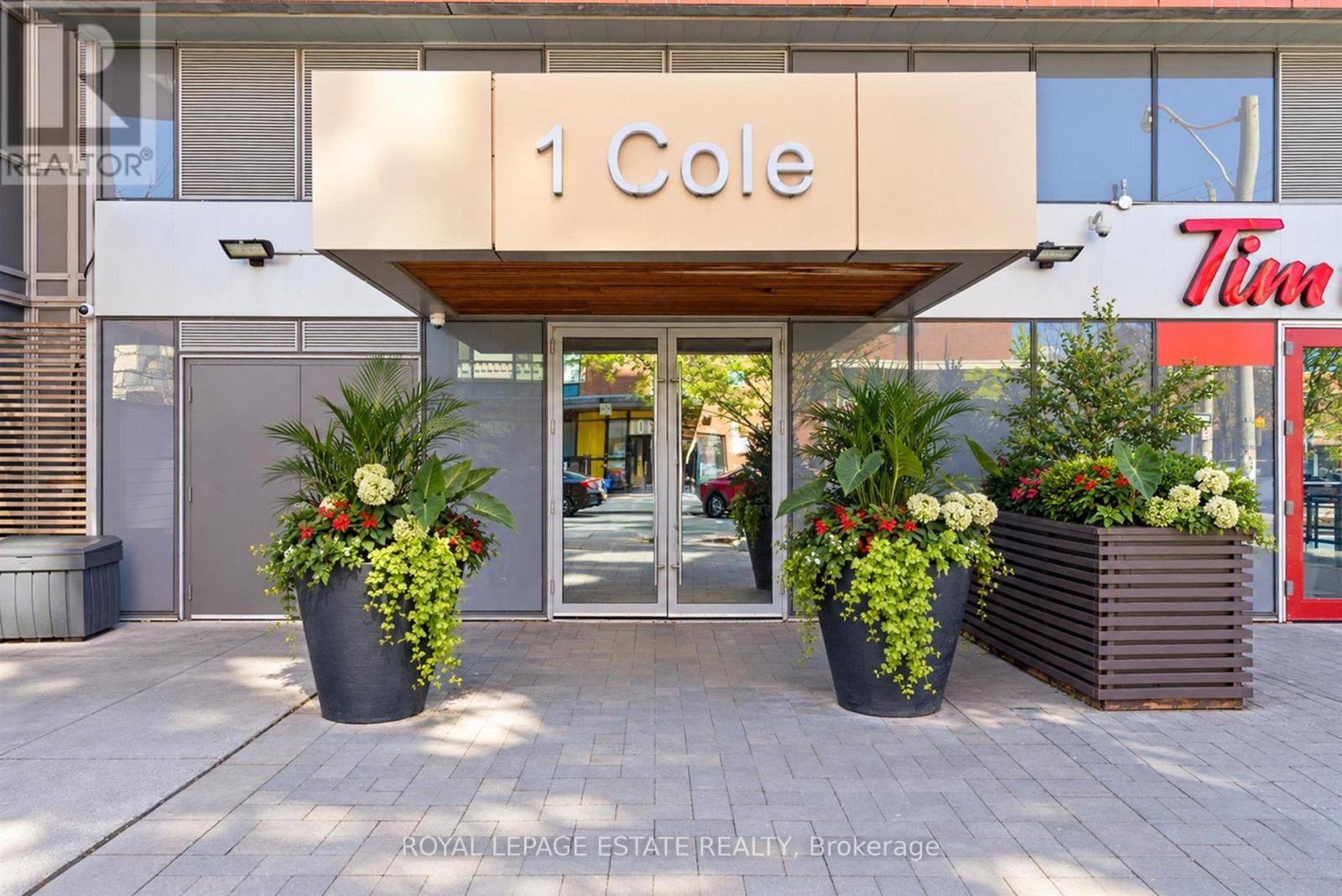 #504 1 COLE STREET - 1