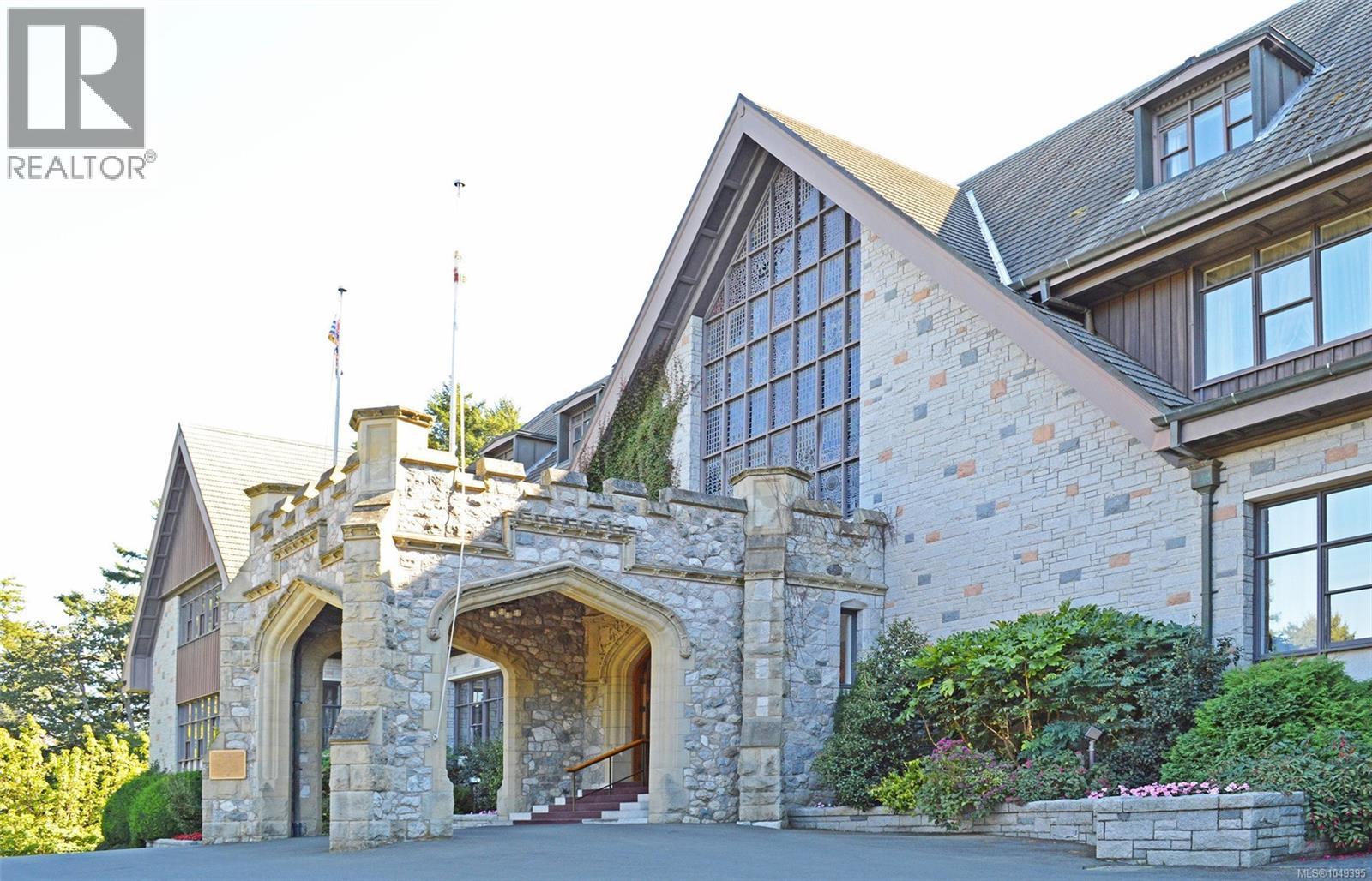 1030 Joan Cres - Image 37