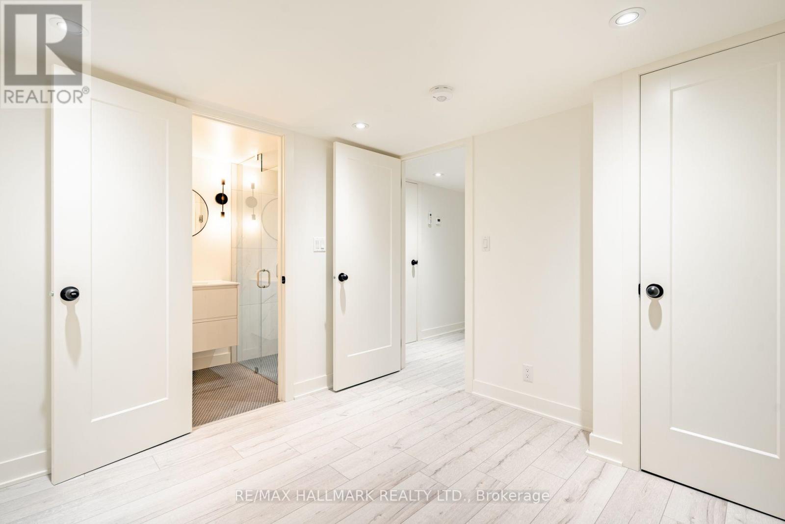 LOWER - 138 MILVERTON BOULEVARD, Toronto (Danforth) — photo 7