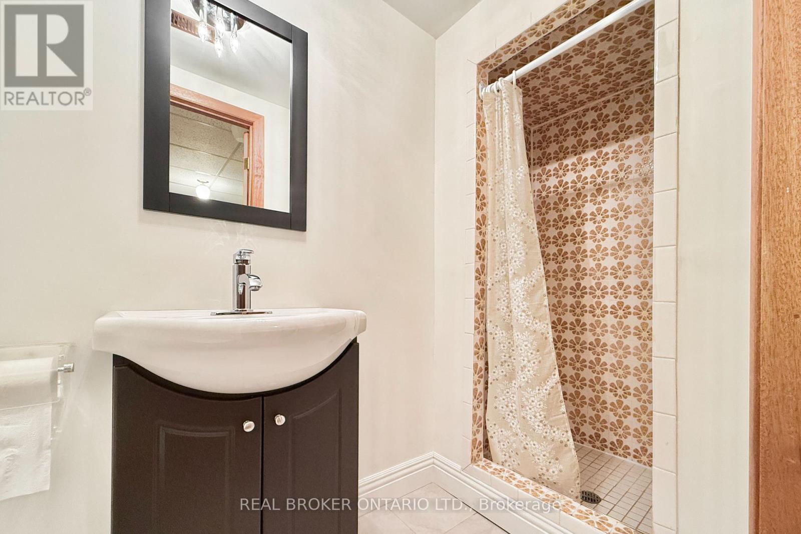 89 BUSHMILLS SQUARE - Image 31