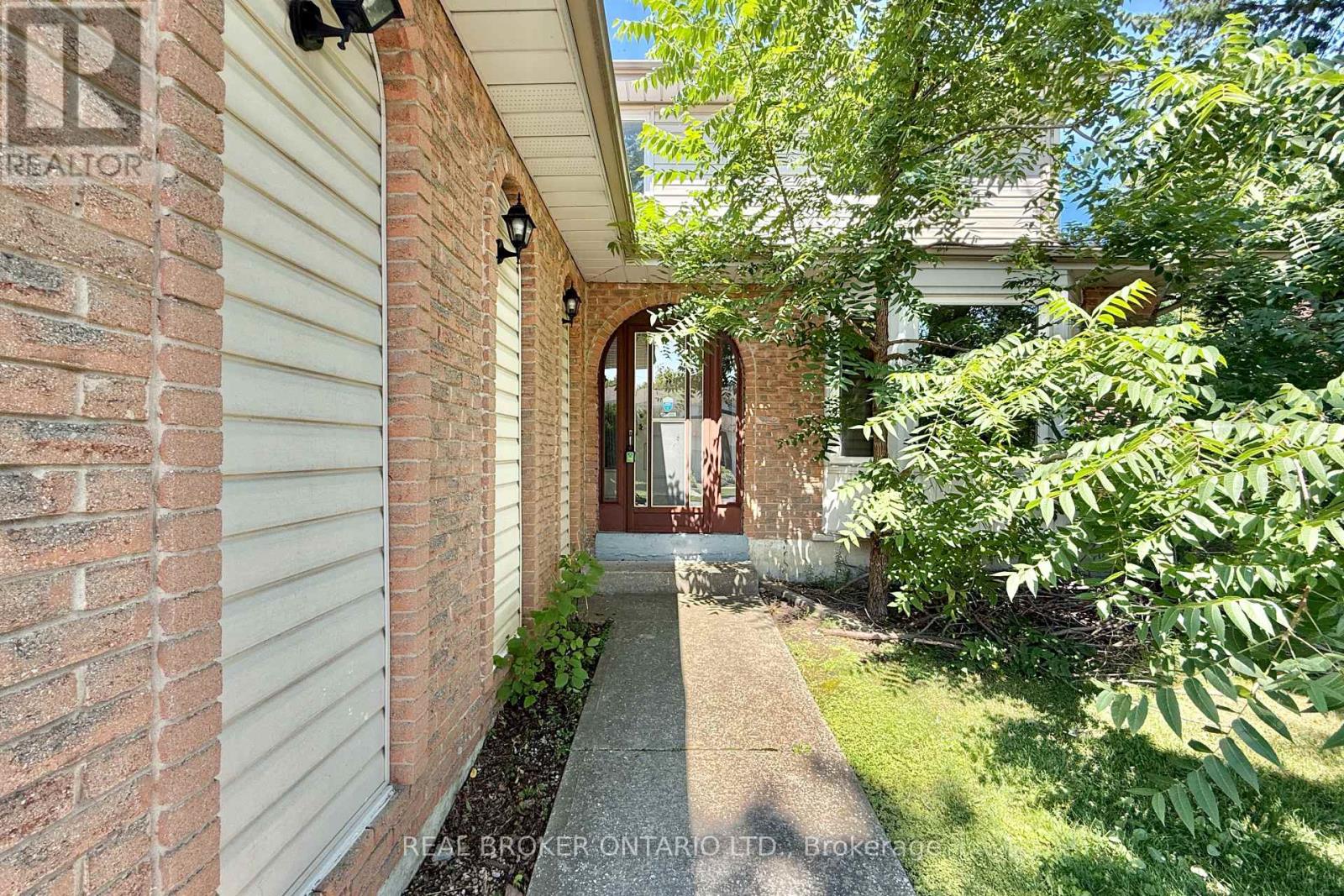 89 BUSHMILLS SQUARE - Image 37