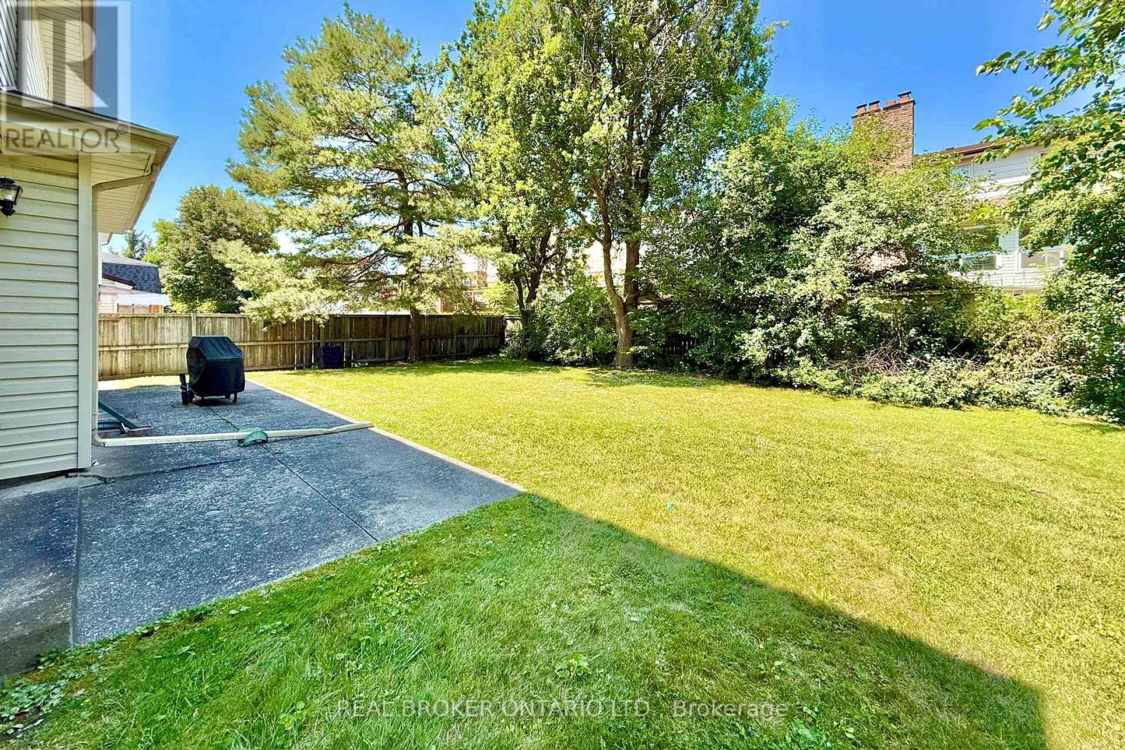 89 BUSHMILLS SQUARE - Image 38
