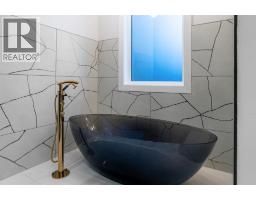 43 Lake Wapta Rise Se, Calgary, AB T2J2N1 Photo 24