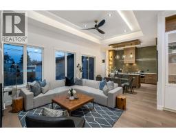 4pc Bathroom - 43 Lake Wapta Rise Se, Calgary, AB T2J2N1 Photo 9