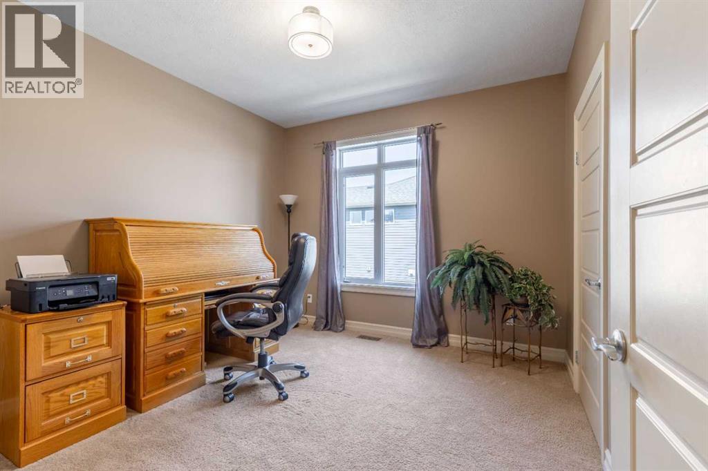 245 6A Street - Image 20