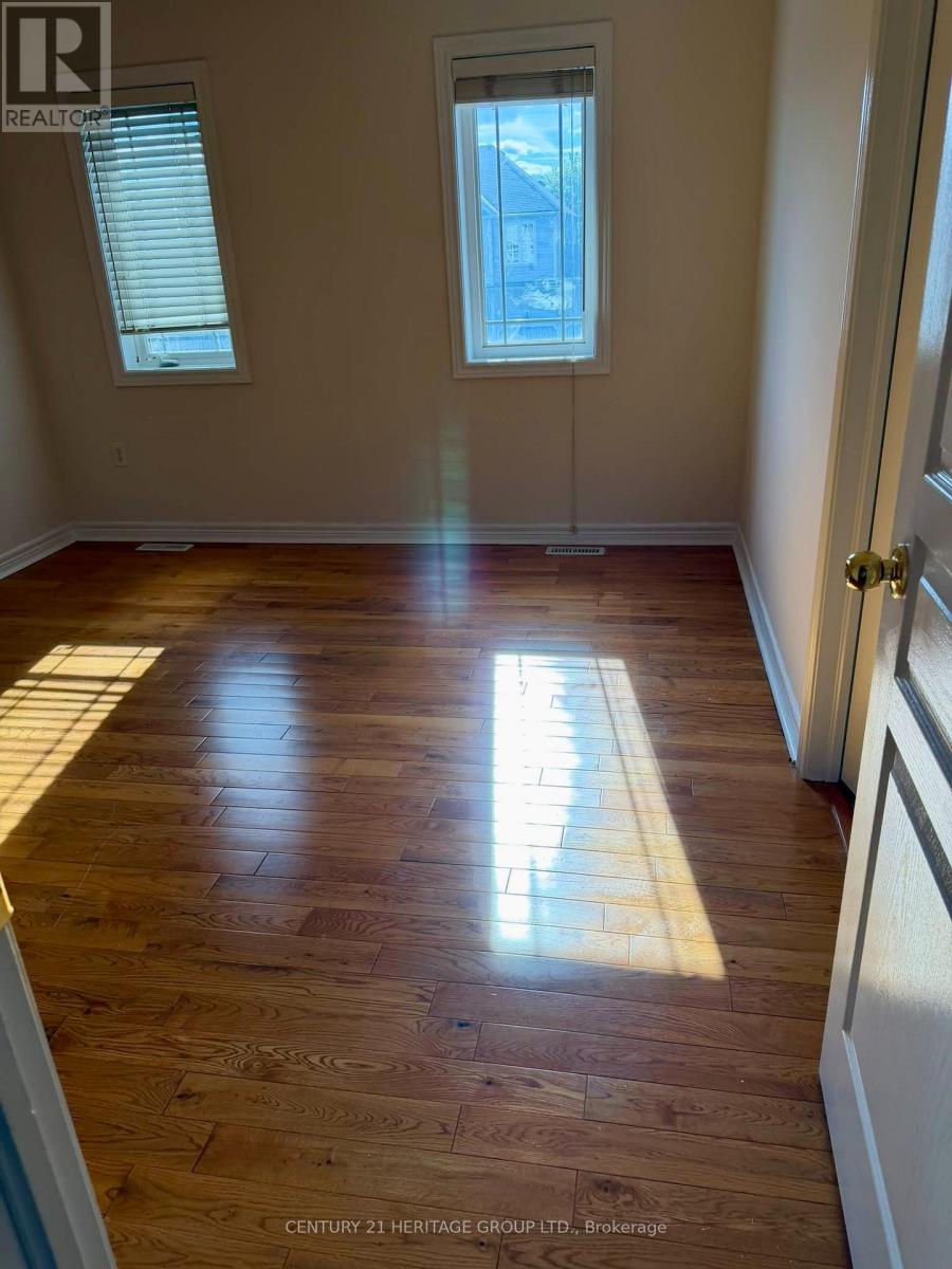 119 LAURENDALE AVENUE, Georgina (Keswick South) — photo 4