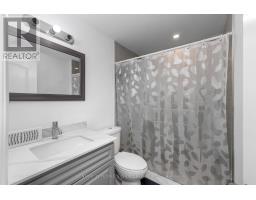 Upper - 64 Coldwell Bay Circle, Vaughan, ON L4H5E9 Photo 38