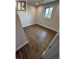 535 Appledale Crescent Unit# Upper, Waterloo, ON N2T1V8 Photo 10