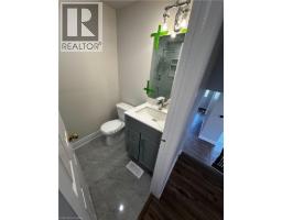 535 Appledale Crescent Unit# Upper, Waterloo, ON N2T1V8 Photo 13