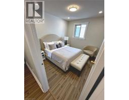 Primary Bedroom - 535 Appledale Crescent Unit# Upper, Waterloo, ON N2T1V8 Photo 6