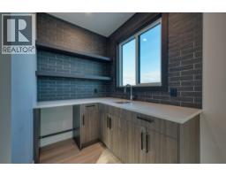 1030 Emslie Street, Kelowna, BC V1W0C3 Photo 38