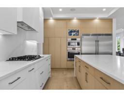 10925 Oriole Drive, Surrey, BC V3R5A4 Photo 16