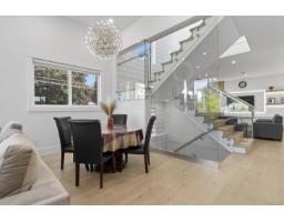 10925 Oriole Drive, Surrey, BC V3R5A4 Photo 7