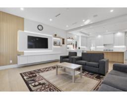 10925 Oriole Drive, Surrey, BC V3R5A4 Photo 9