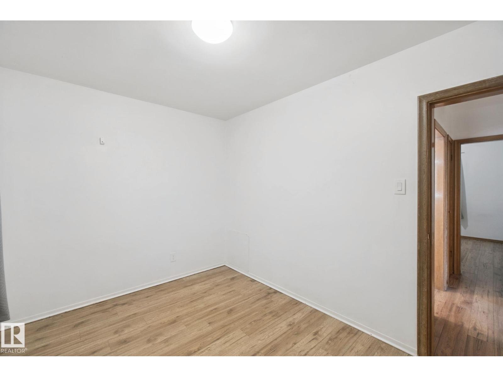 12126 57 ST NW - 17